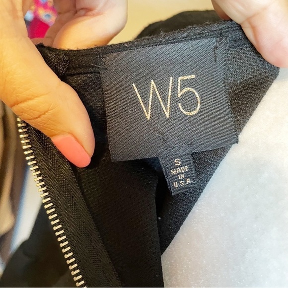 W5 Black Bell Sleeve Raised Dot Top Size Small - Picture 3 of 4